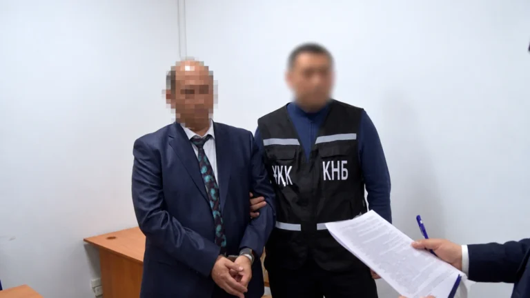 Қызылорда облысында екі судья 9 жылға сотталды: ҰҚК ұстау видеосын жариялады тақырыбы бойынша иллюстрациялық сурет