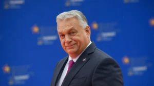 Виктор Орбан БҰҰ бас хатшылығына ұсынылды: Украина неге қарсы? тақырыбы бойынша иллюстрациялық сурет